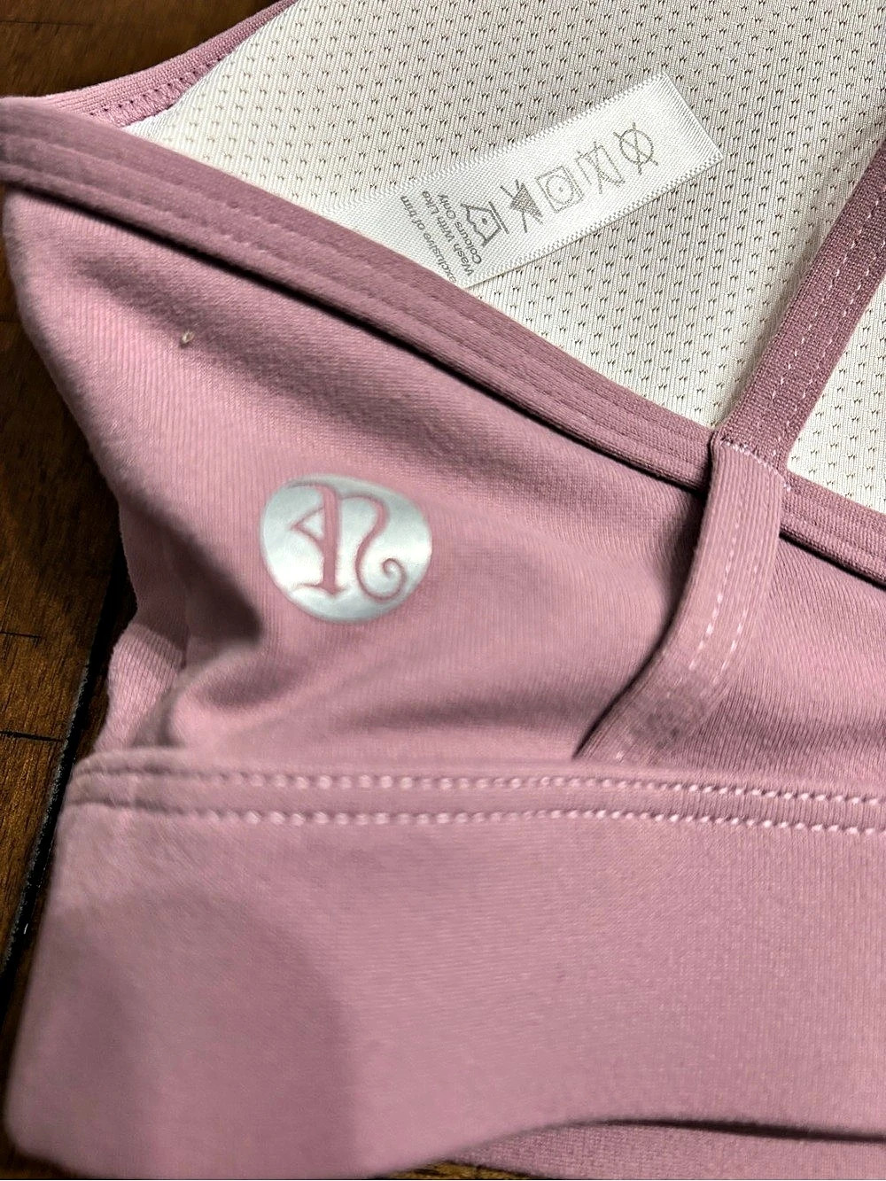 Running Girl Pink Sports Bra Size XS - Picture 3 of 5